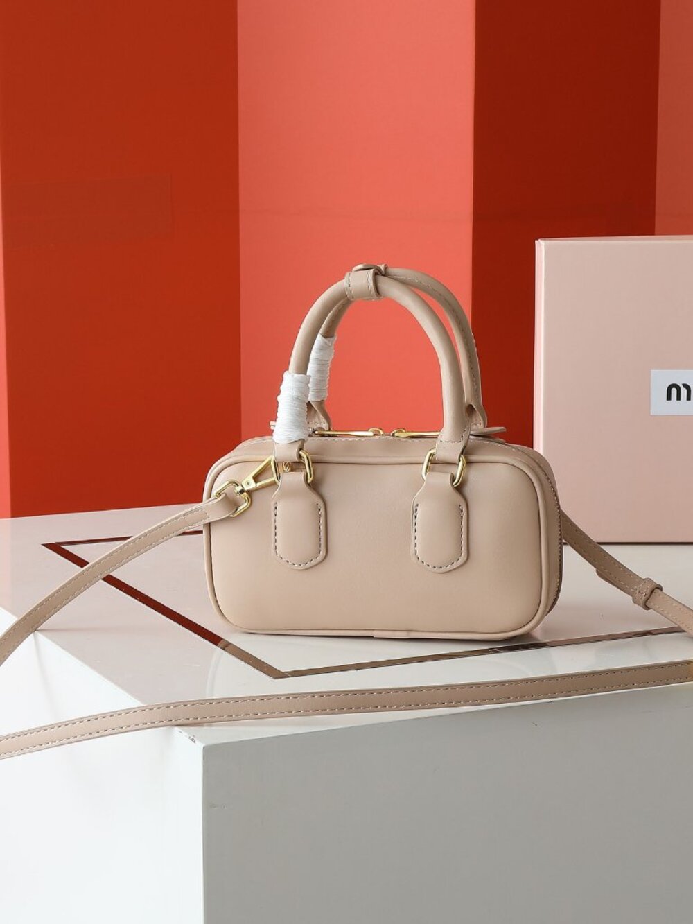 Miu Miu bag - Picture 2 of 5